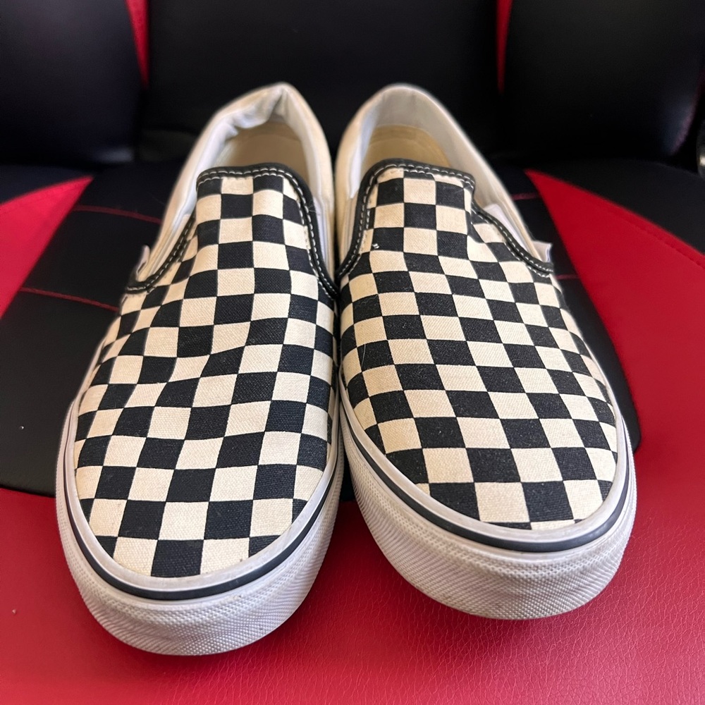 Vans - Picture 3 of 4